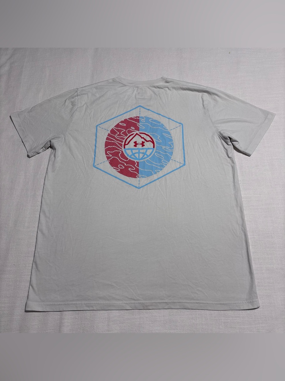 Men's Under Armour Outdoor Cube Short Sleeve Tee | White | Size XL | Loose Fit